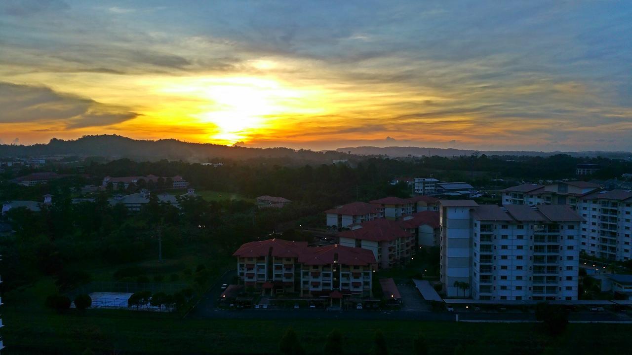Hello Kitty Signature Suite Sandakan Zewnętrze zdjęcie