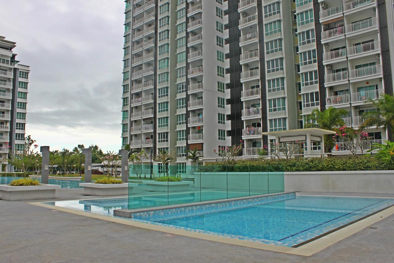 Hello Kitty Signature Suite Sandakan Zewnętrze zdjęcie